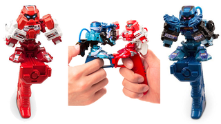 1-2-3-4: I Declare a Miniature <em>Rock 'Em Sock 'Em Robots</em> Thumb War